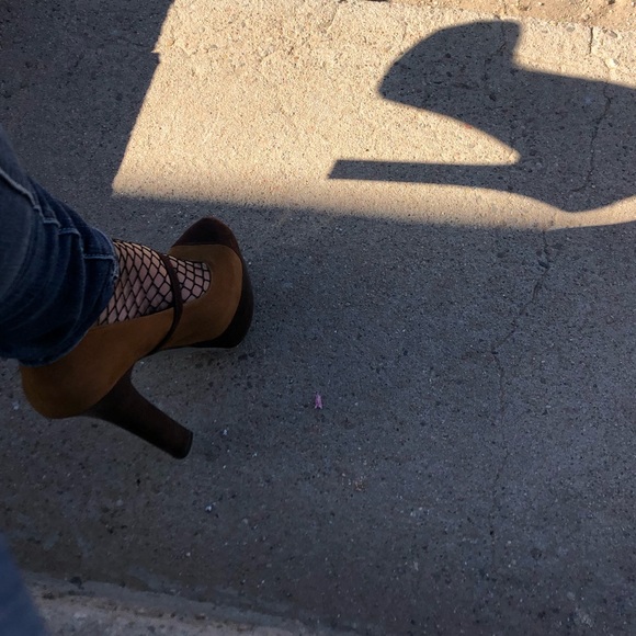 Meet your Posher, Jose - Picture 3 of 3